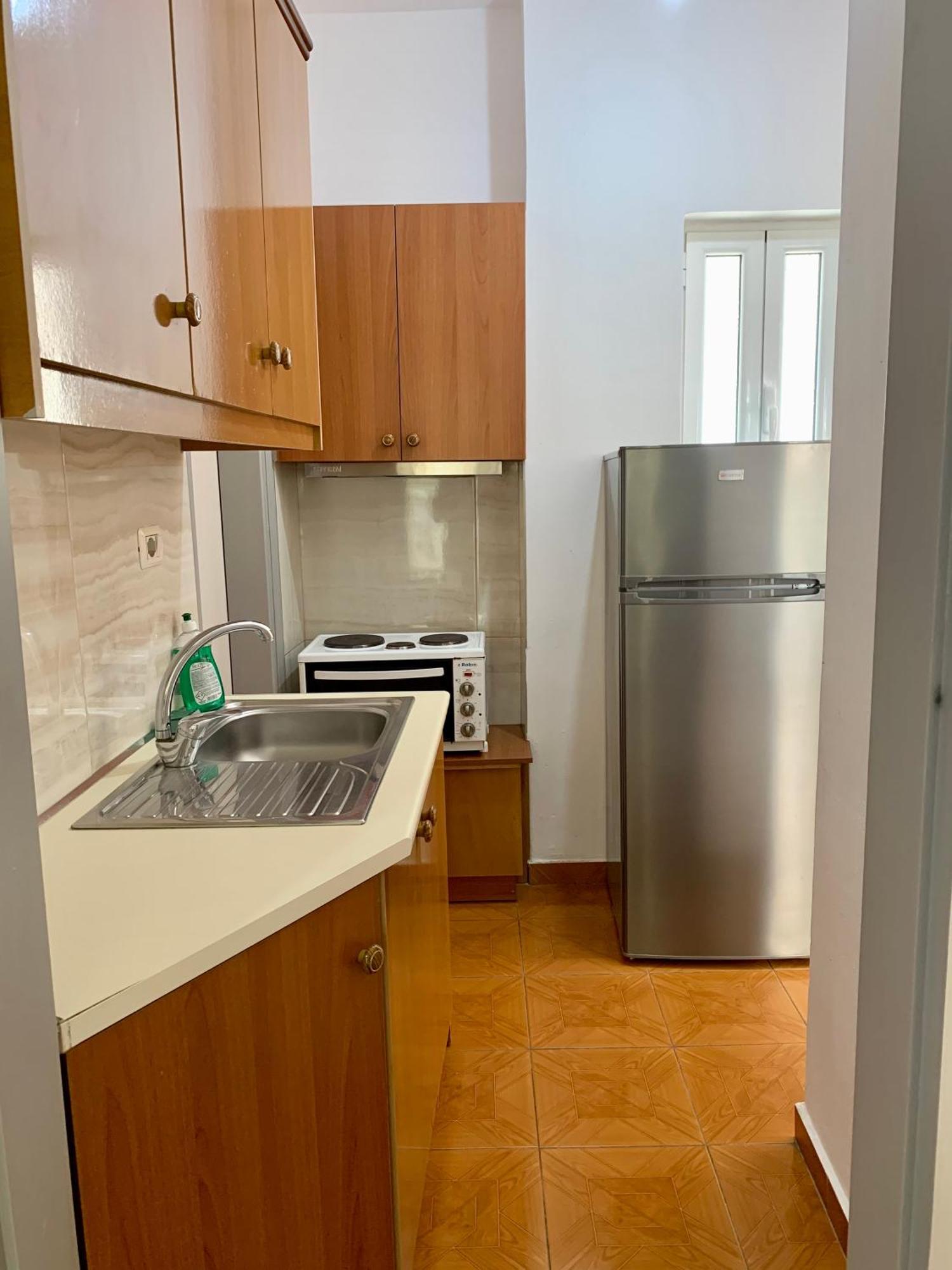 Vaso Apts Apartment *