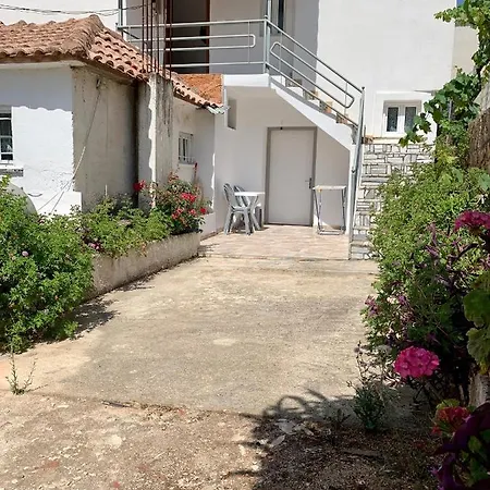 Vaso Apts Sarande Exterior photo