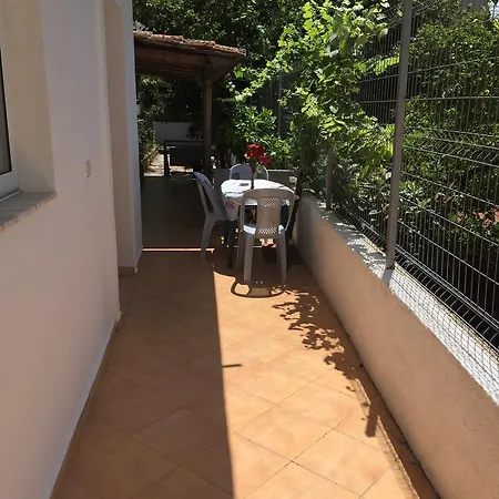 Vaso Apts Sarande Exterior photo